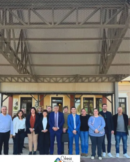 ¡BUENAS NOTICIAS LLEGAN A LA COLONIA! - El pasado viernes 31 de mayo, nos encontramos en la localidad vecina de Eusebia, junto al Ministro… _ Instagram - Google Chrome 4_6_2024 14_45_32