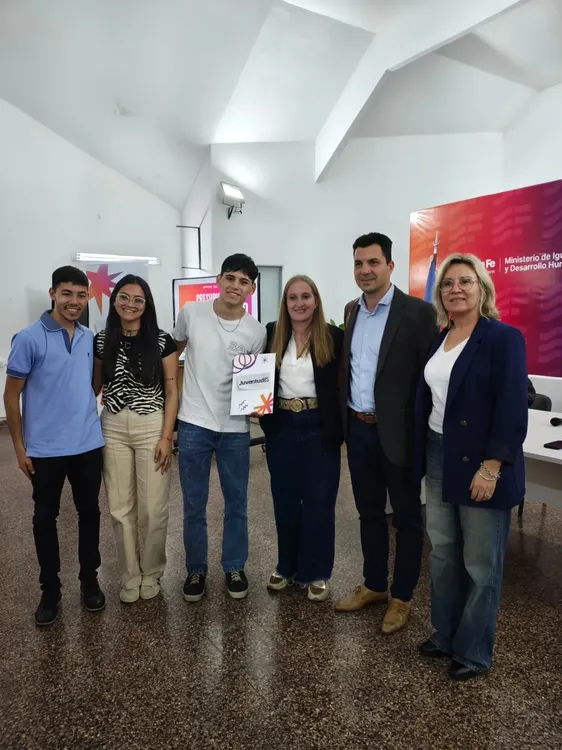 WhatsApp Image 2025-10-01 at 17.00.41 (1)