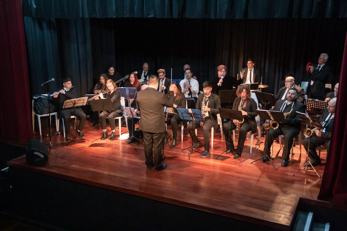 Concejo-Municipal_Sesión-60-años-Banda-Municipal_20231102_38