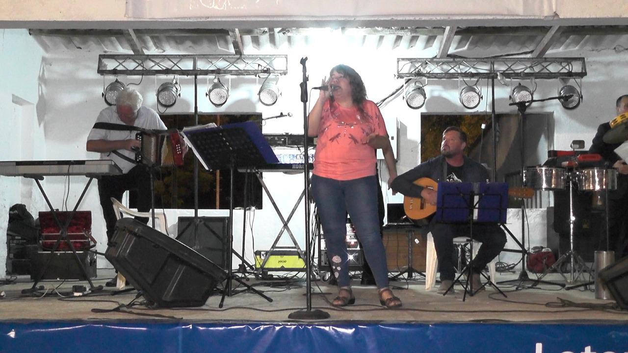 LUICIANA GALLAY Canta