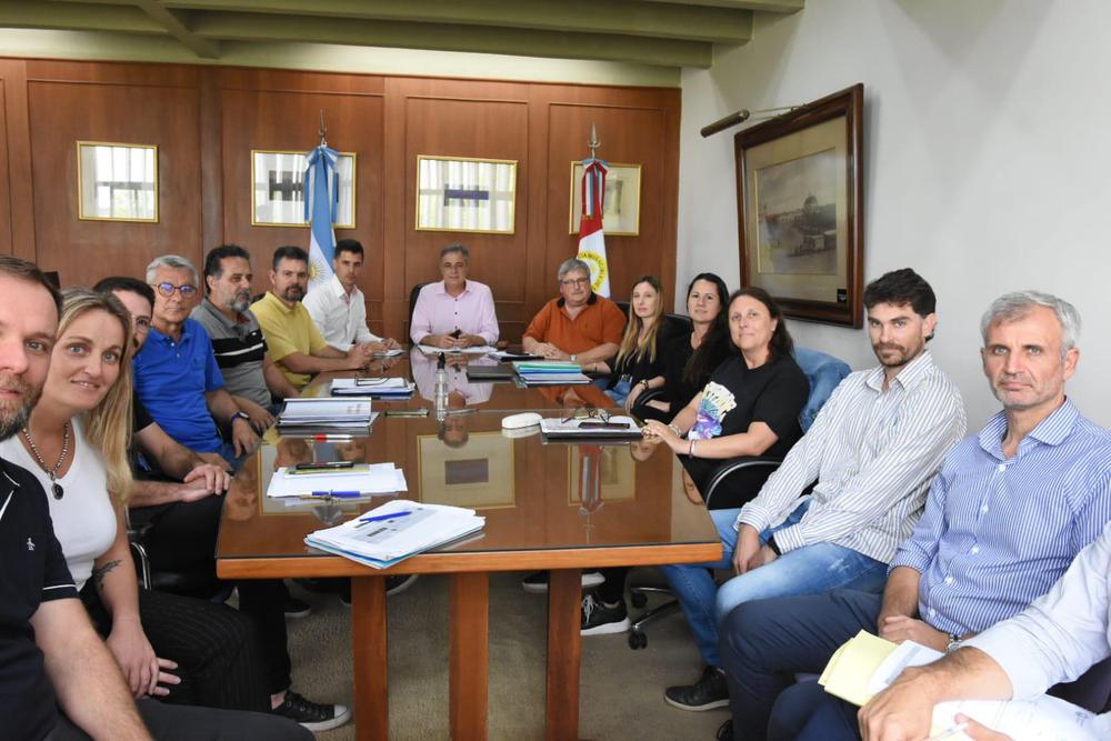 WhatsApp Image 2023-11-26 at 10.04.57 AM