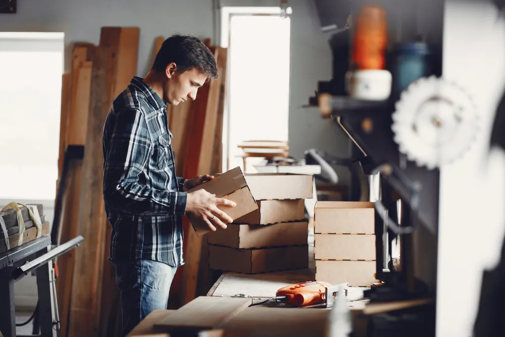 carpenter-works-with-tree