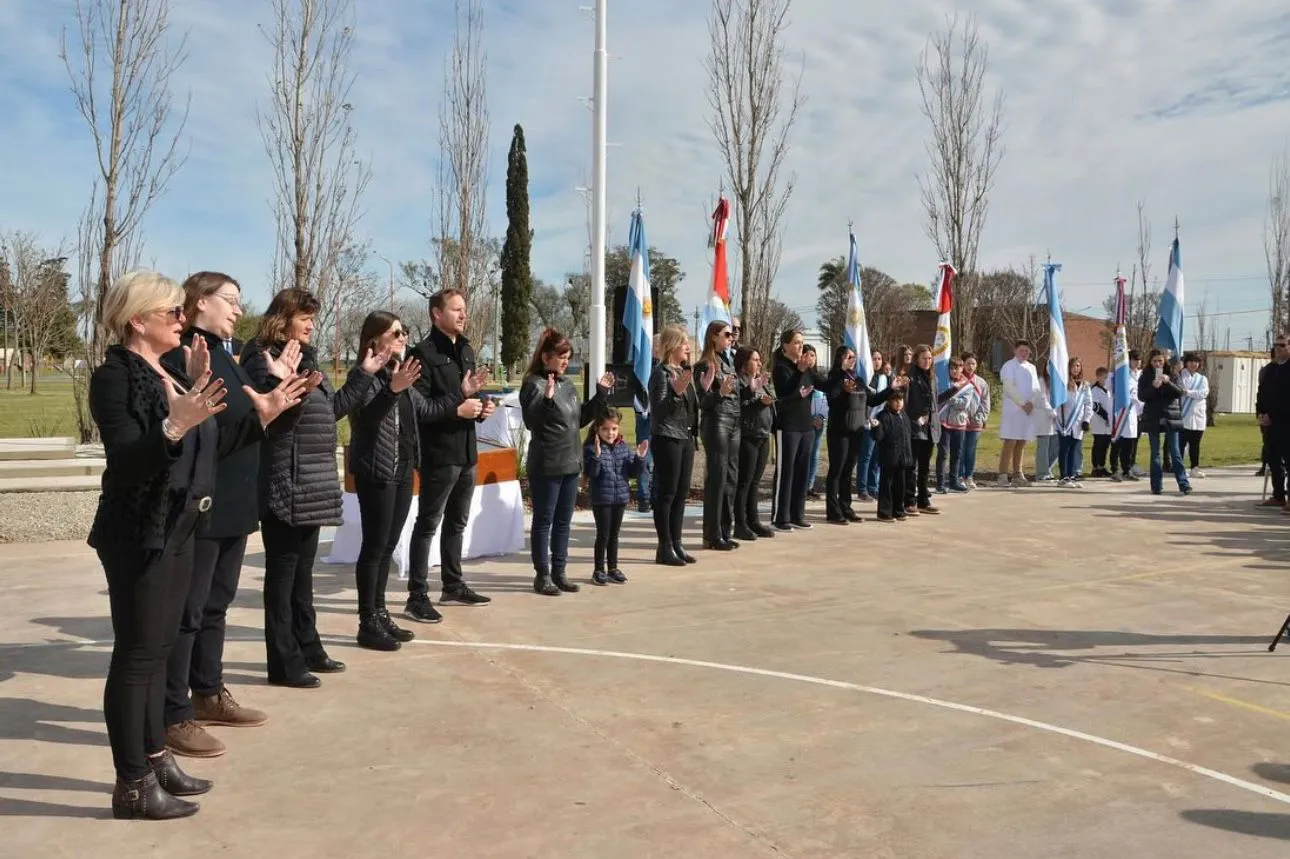 WhatsApp Image 2025-10-01 at 17.25.53