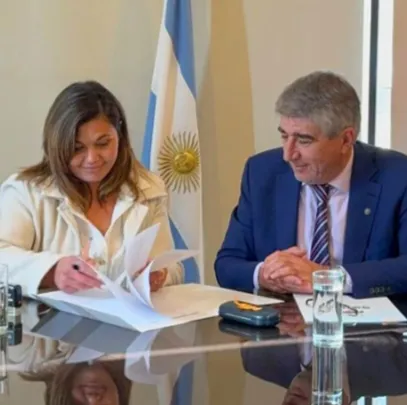 ¡BUENAS NOTICIAS LLEGAN A LA COLONIA! - El pasado viernes 31 de mayo, nos encontramos en la localidad vecina de Eusebia, junto al Ministro… _ Instagram - Google Chrome 4_6_2024 14_45_25