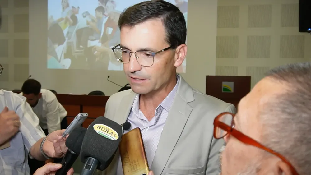 ed2db478-15a2-4e23-b01a-b38310a80878