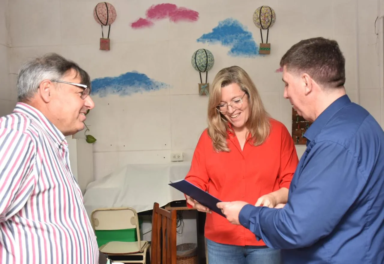 e81beb99-55f2-4cc5-98b4-77031d075506