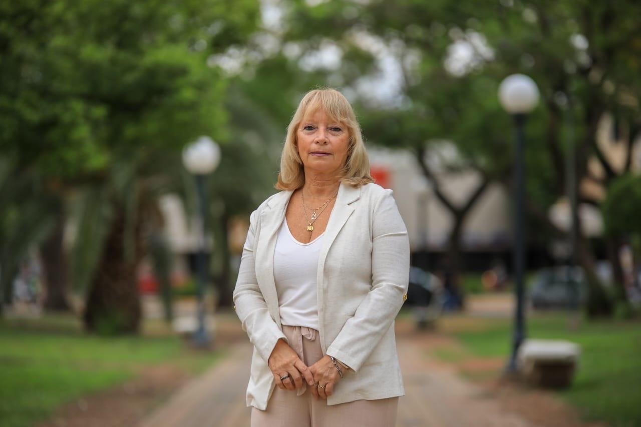 2b87ac24-7f5d-47b0-833c-585f8f79db72