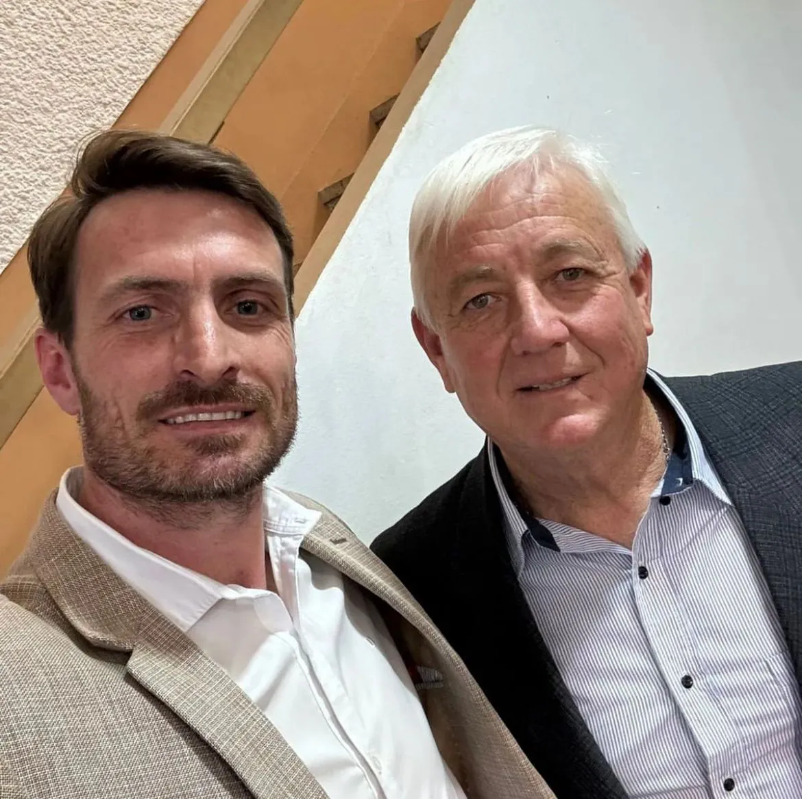 a3604c5a-0aa8-4526-a0c6-f13f2f4d77db