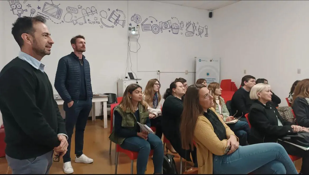 ffd1f5b7-9080-48e1-8c98-0a3d701d5847