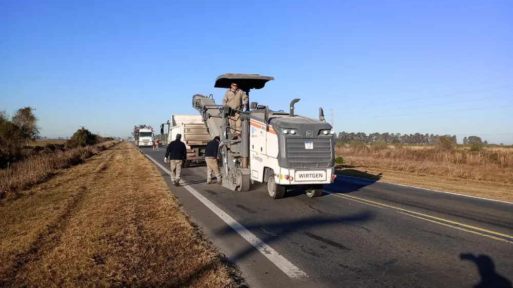 RN 11 - BACHEO DE VIALIDAD NACIONAL EN COLONIA SILVA - 25-7-24 (3)