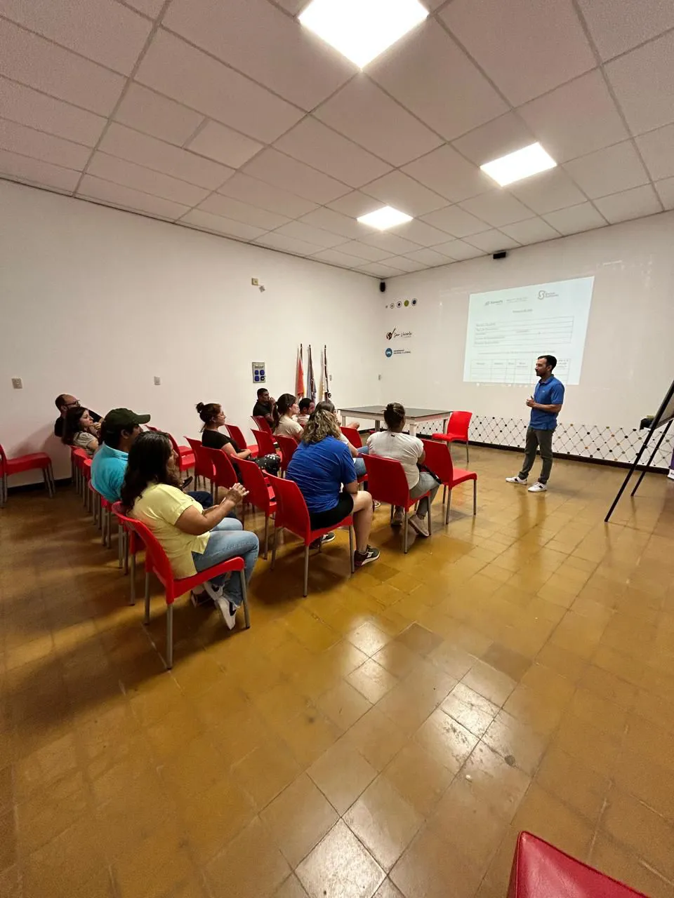 c4214762-cfc3-483e-a619-b93a07c40315