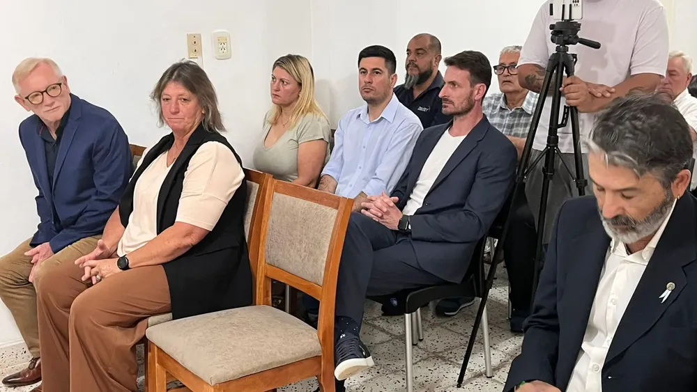 WhatsApp Image 2025-12-03 at 18.02.43 (1)