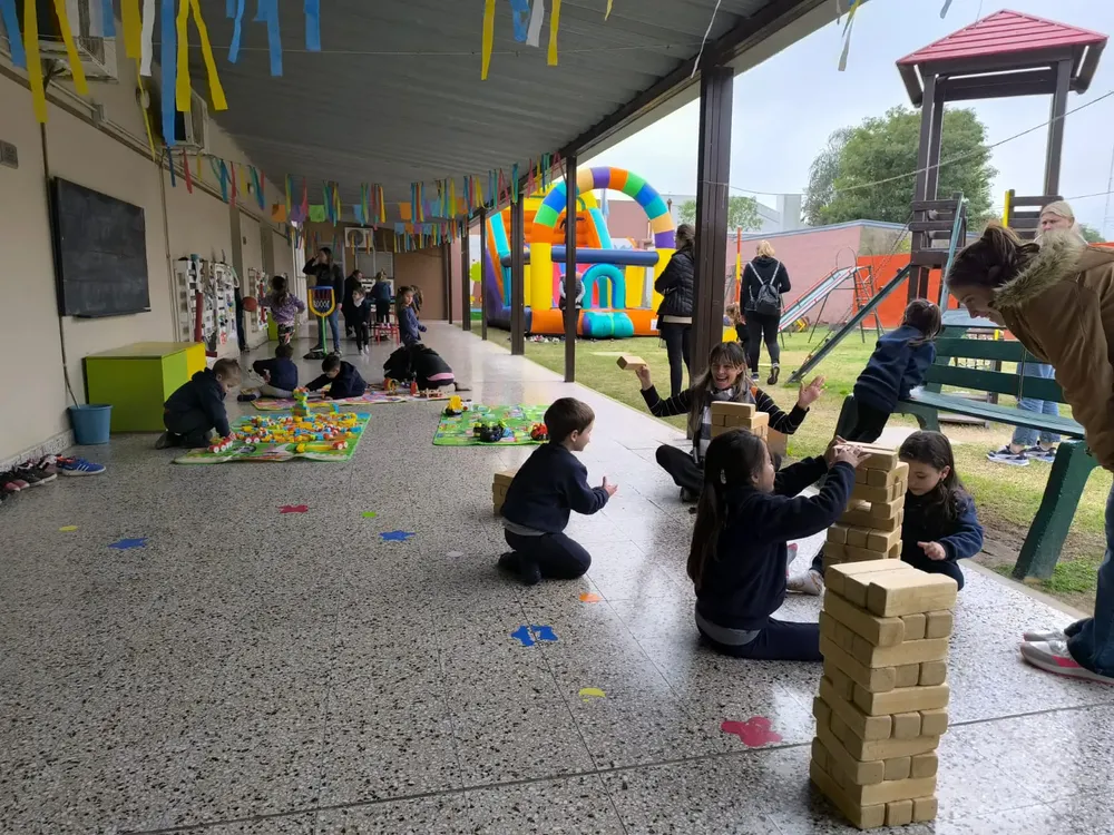 f9bc76b1-f9f5-440d-bd32-85ca24c774df