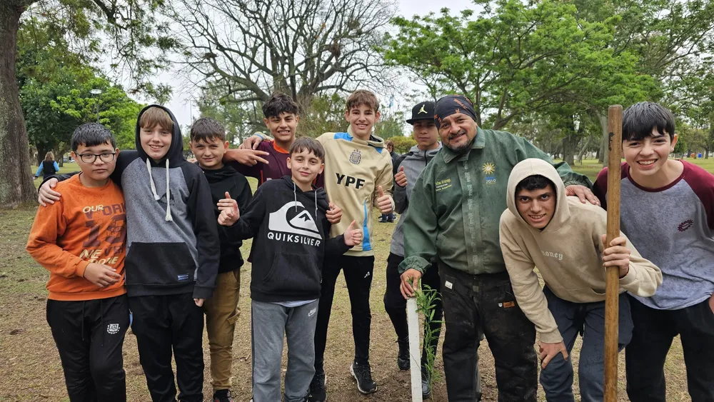 7d7f6163-5dfa-4342-be6e-a0778c7216d3