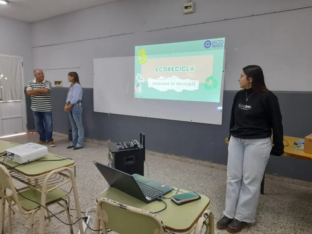 deca4fa9-5ec9-4e37-a818-58fa3f3ec518