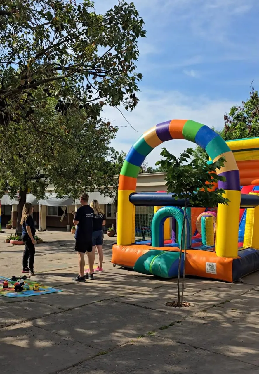 b15e5f03-3aab-476d-a22b-9efc95eb4200