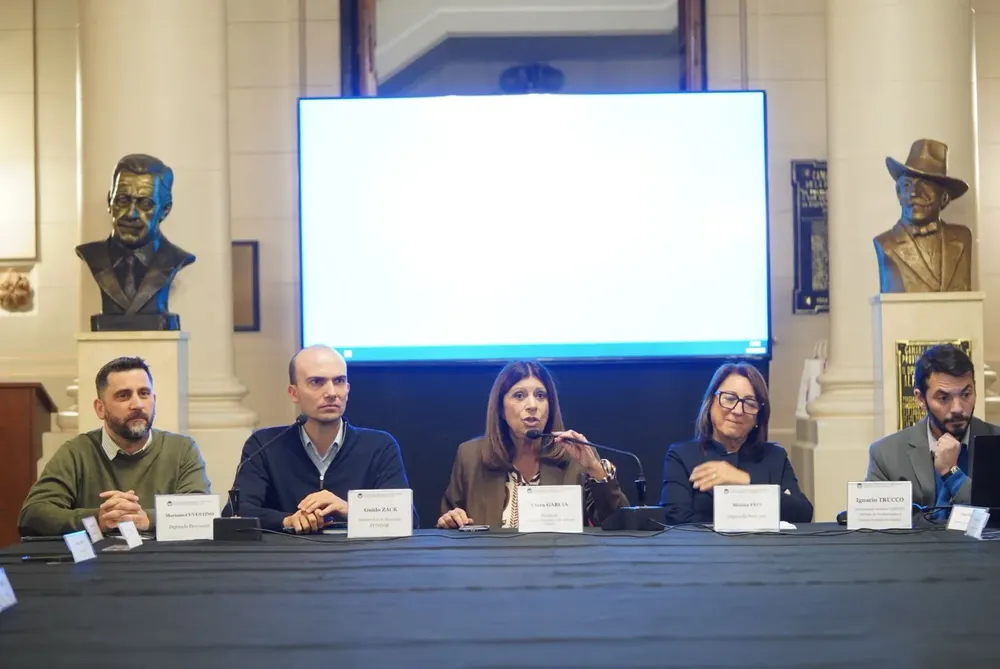 c7fc94bd-2534-482c-9130-b582ef0ae8f8