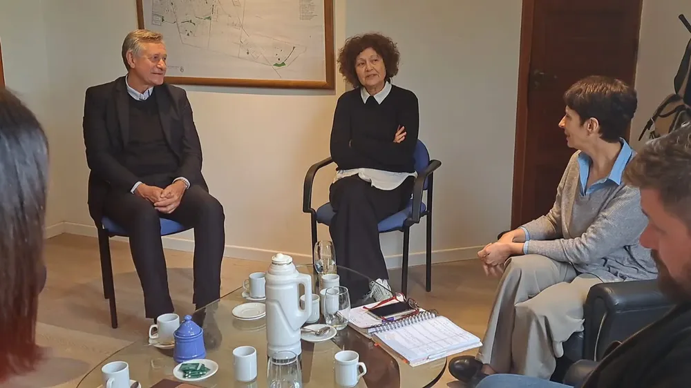 deb72bb2-5d59-4c77-9de7-509f17a05406