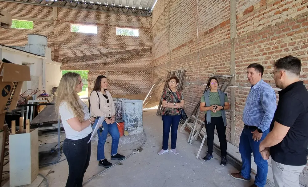 6da0a6b0-7598-4c16-8210-bd182ea3bbd8