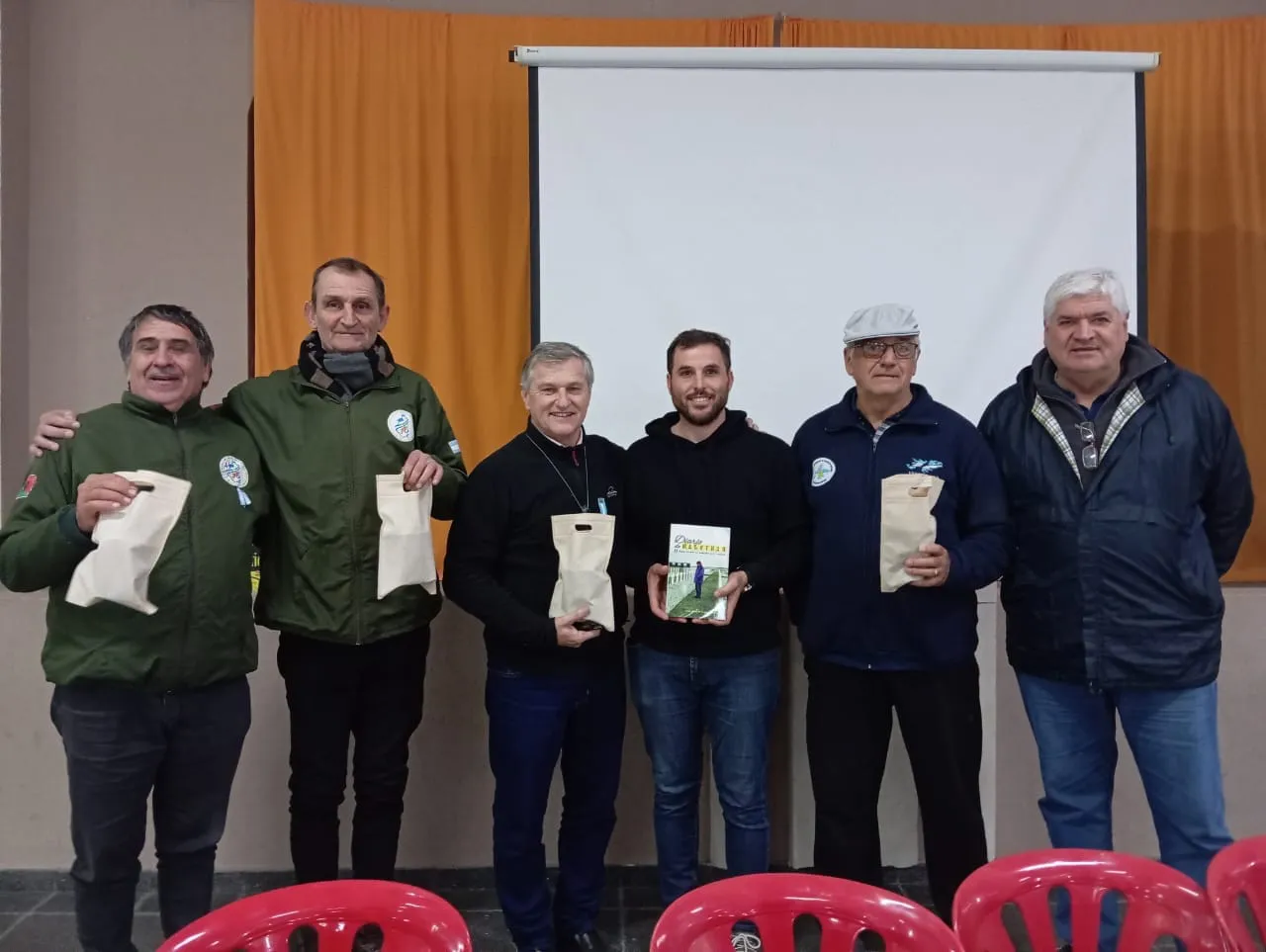 449061865_2278090875856846_5806823632063482729_n