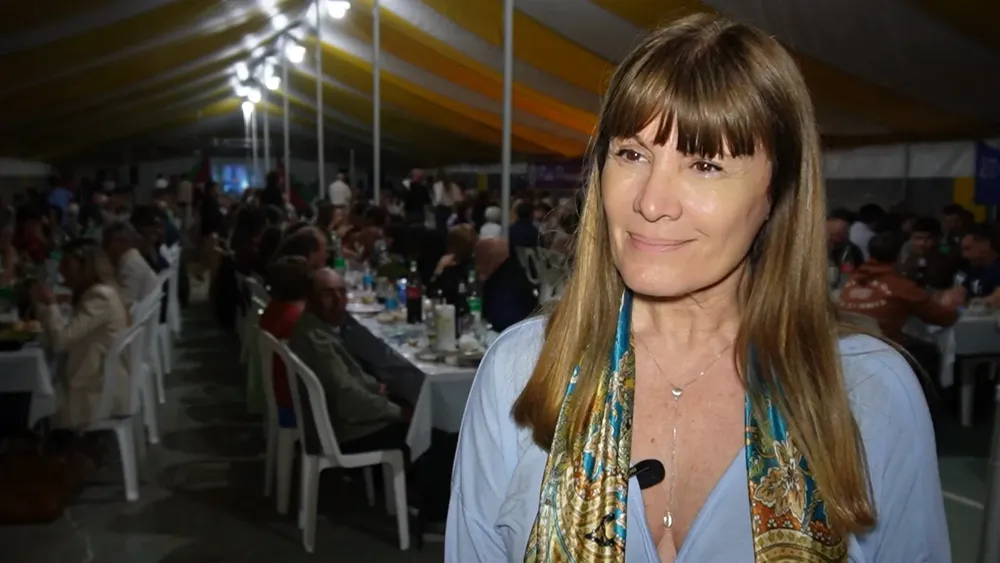 9aff60f8-6424-4cb2-8c48-9d23b115edc1