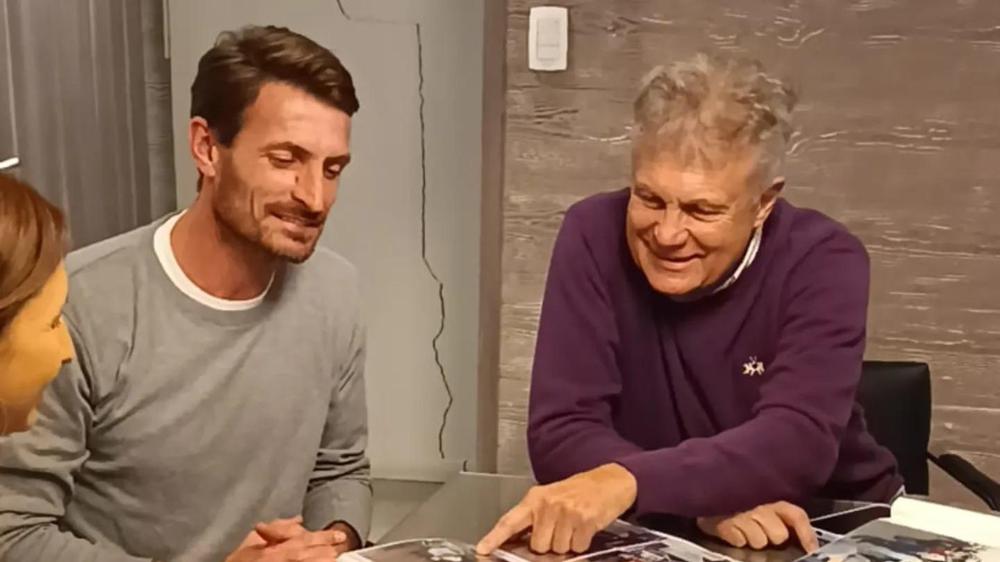 370044987_749549050545214_4925130912586741347_n