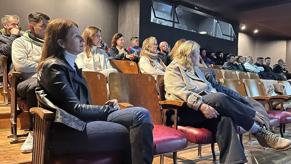 70a92f43-083f-415f-927e-3bbcabcb849c