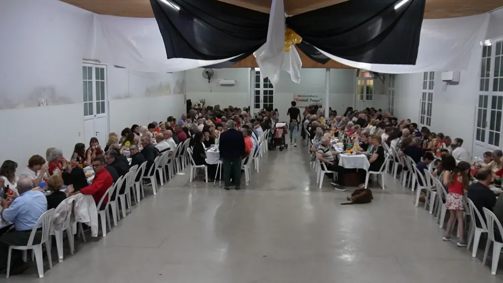 ae8ec6e0-e7c9-4c81-ab27-62bf3a1a3693