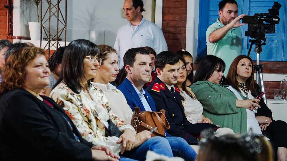 e1f9dbf5-d216-44fc-9072-58361207d7f2