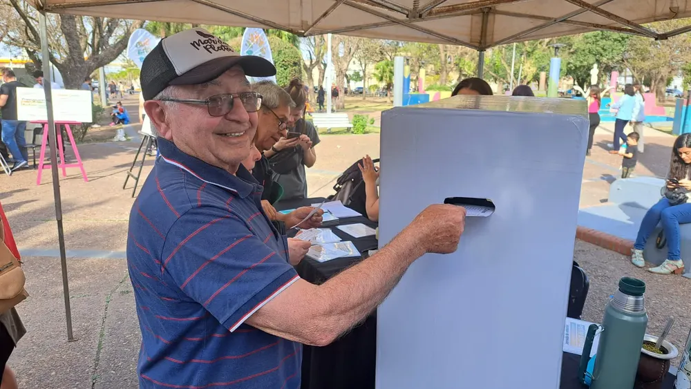 5841aee8-d701-4c2b-a156-b31cb087841a