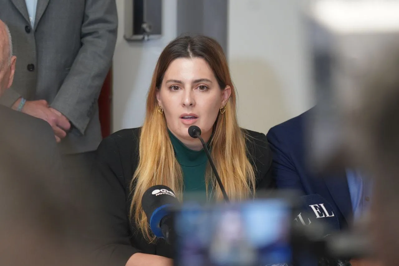 39cdd63d-314f-4e45-b2d5-ca2c8bdcf977