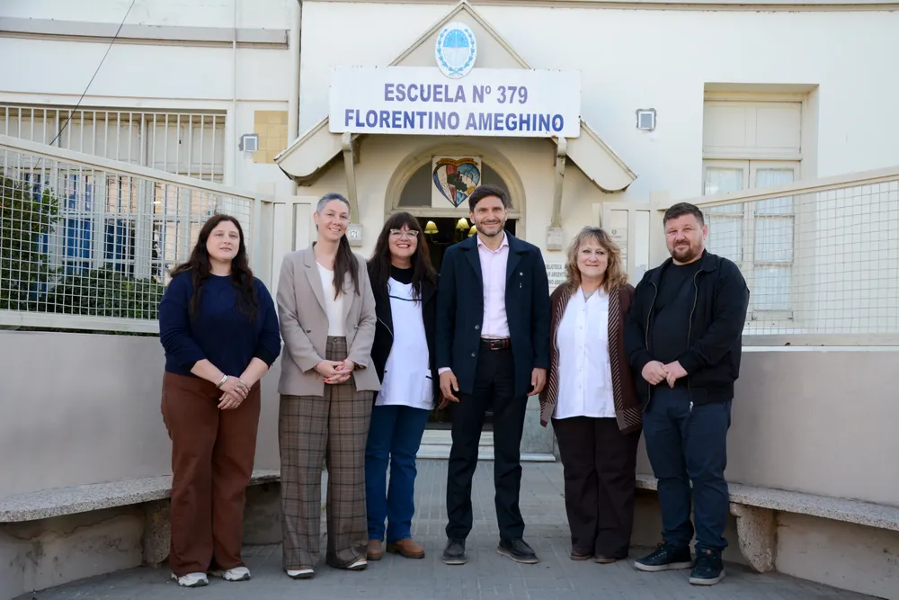 PRENSA_01_Escuela.JPG