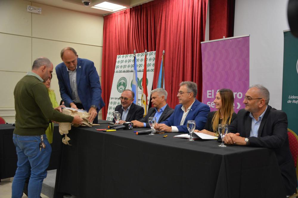 WhatsApp Image 2023-05-09 at 12.18.57 PM