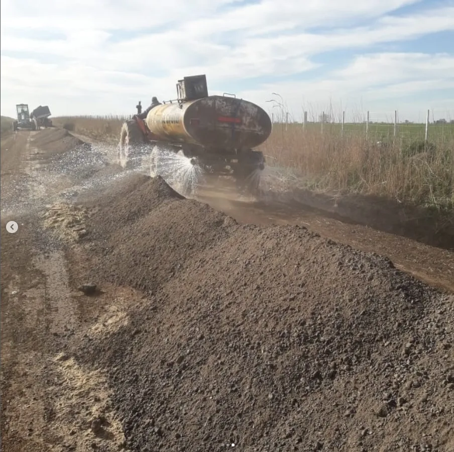 Comuna de Grütly (@comunadegrutly) • Fotos y videos de Instagram - Google Chrome 14_9_2024 23_41_30