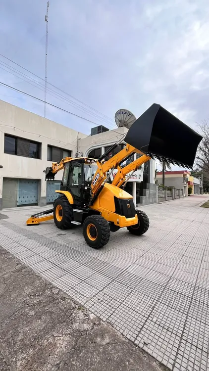 0c2981e0-c368-4110-9977-0cc636b90bc6