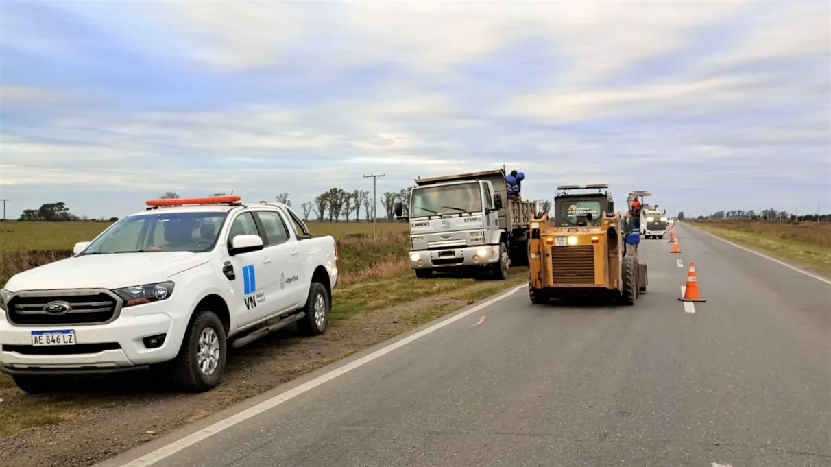 RN 11 - VIALIDAD NACIONAL CONTINUA LAS MEJORAS DESDE GOBERNADOR CRESPO H... (1)