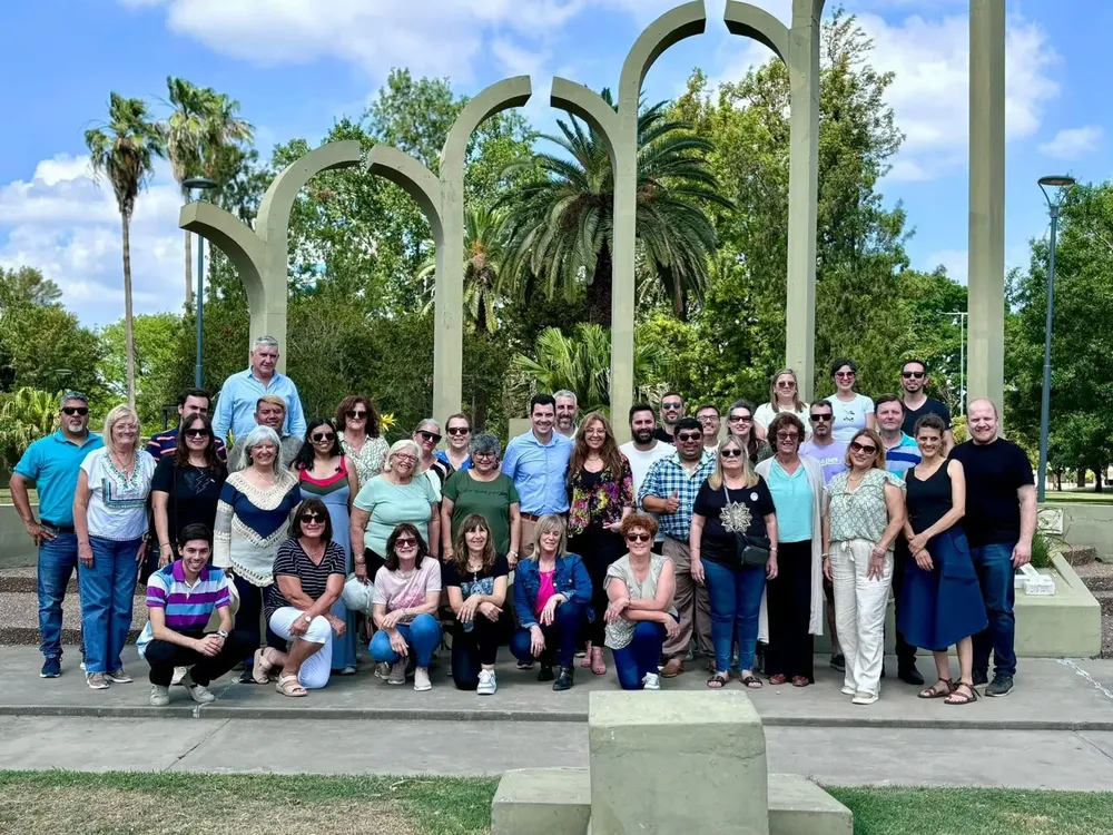 7c8feae1-80da-425a-8e7d-5543f85d4ddd