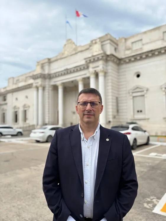 a3b7da3c-c7b8-4b81-9ff2-f447dd86c46b