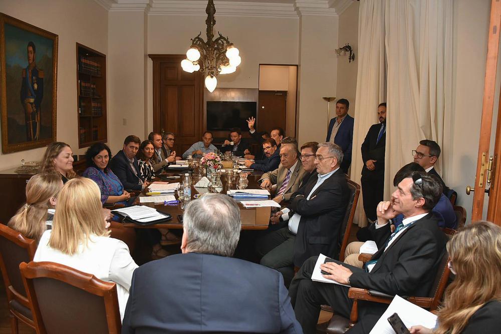 Reunión senadores 21del12 