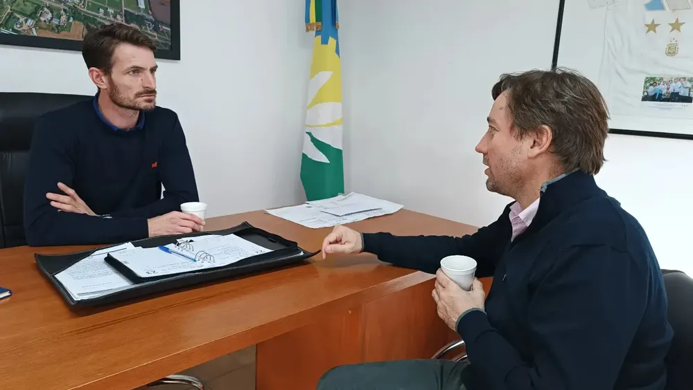 440023080_880779504088834_6657443479682682667_n