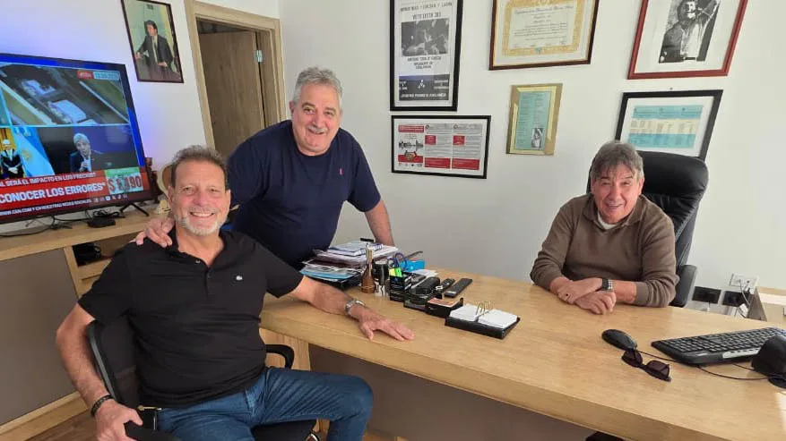 6f33c19f-09e0-4cf4-aa8a-12326e9931ea