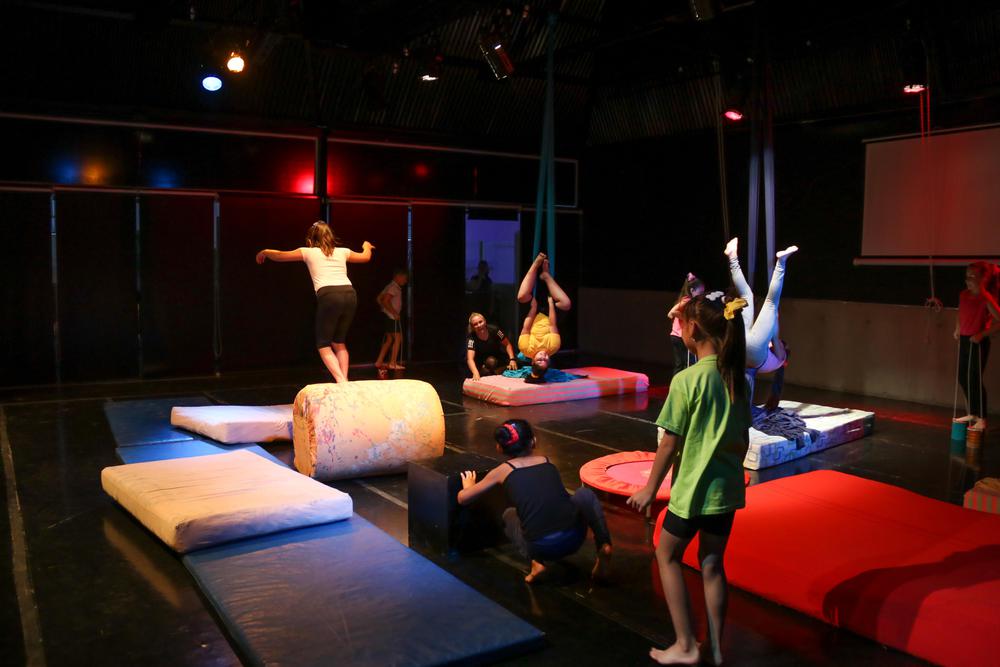 Muestra Anual 2023_EMAE_TAV_Niños Adolescentes