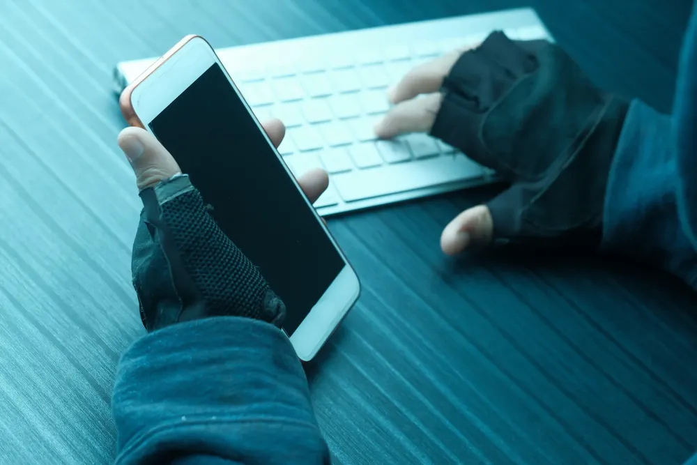 eb6b51ca-47c9-41f9-a398-9f38998a8e44