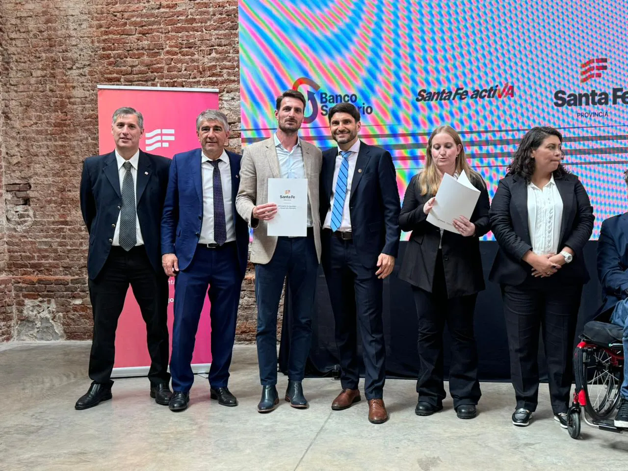 ddba4d50-c22d-472e-97a1-2339acf17033