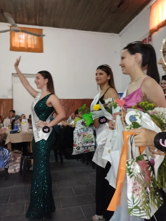 464724444_8579446652148153_2945567721800081900_n