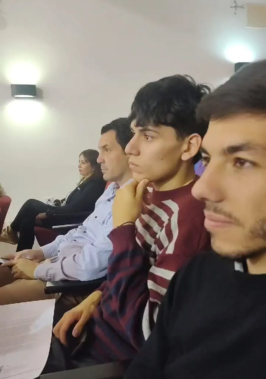 2aecc27d-7f87-4b29-bebe-f127e8f5bd79