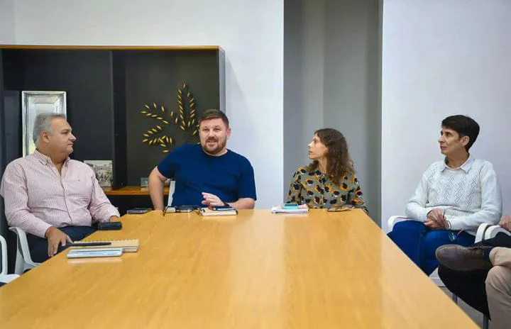 WhatsApp Image 2024-04-20 at 20.25.28