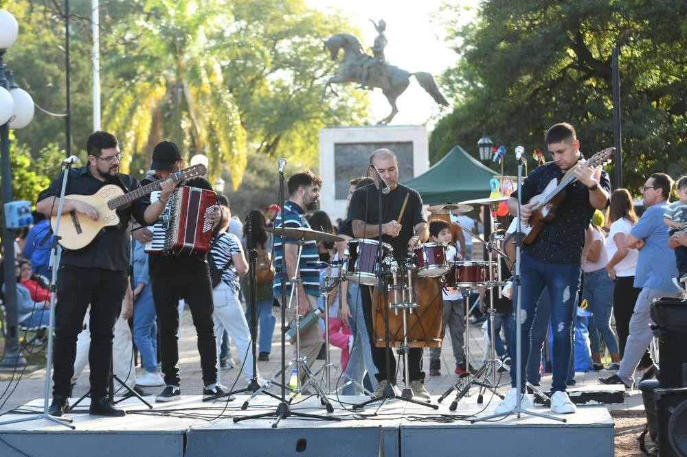 73065CC8-848D-43C6-9AC6-A629BB712D56