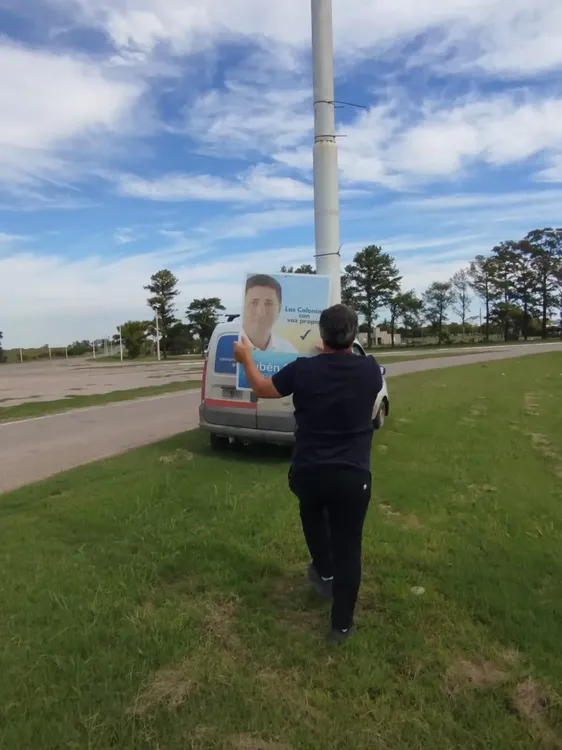 e37327c6-77ee-4ef3-8171-d6a1cb7187a7