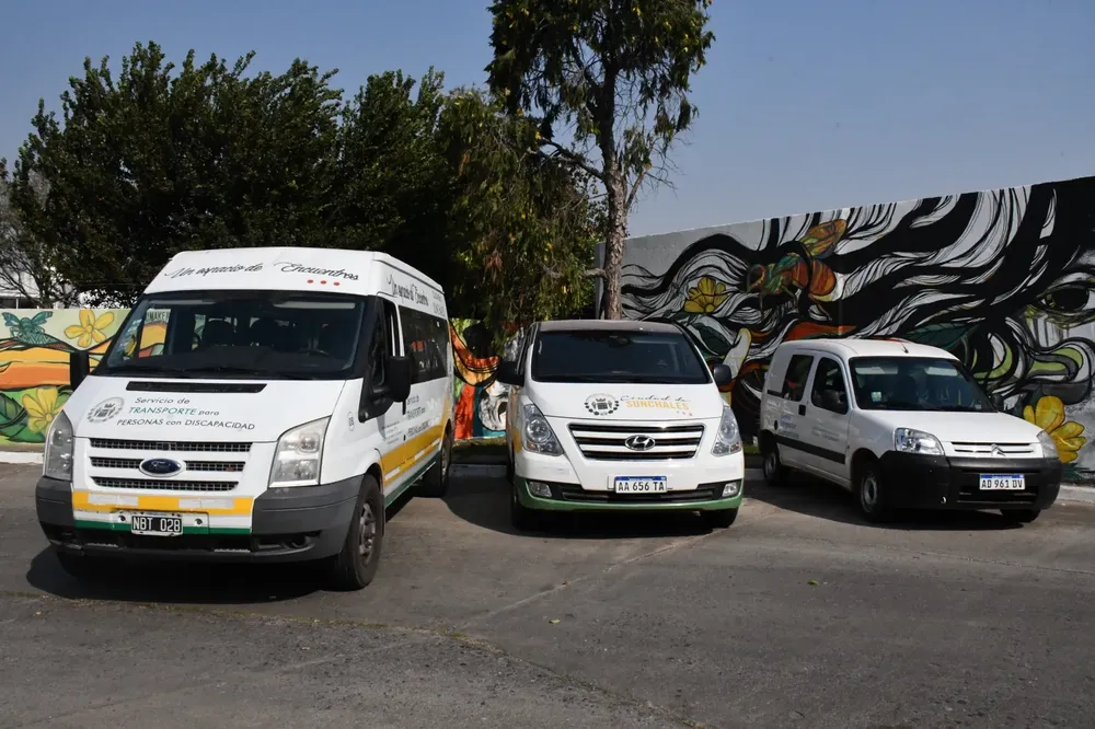 04acdec1-adf8-4944-a814-5fea1ed0a6bb